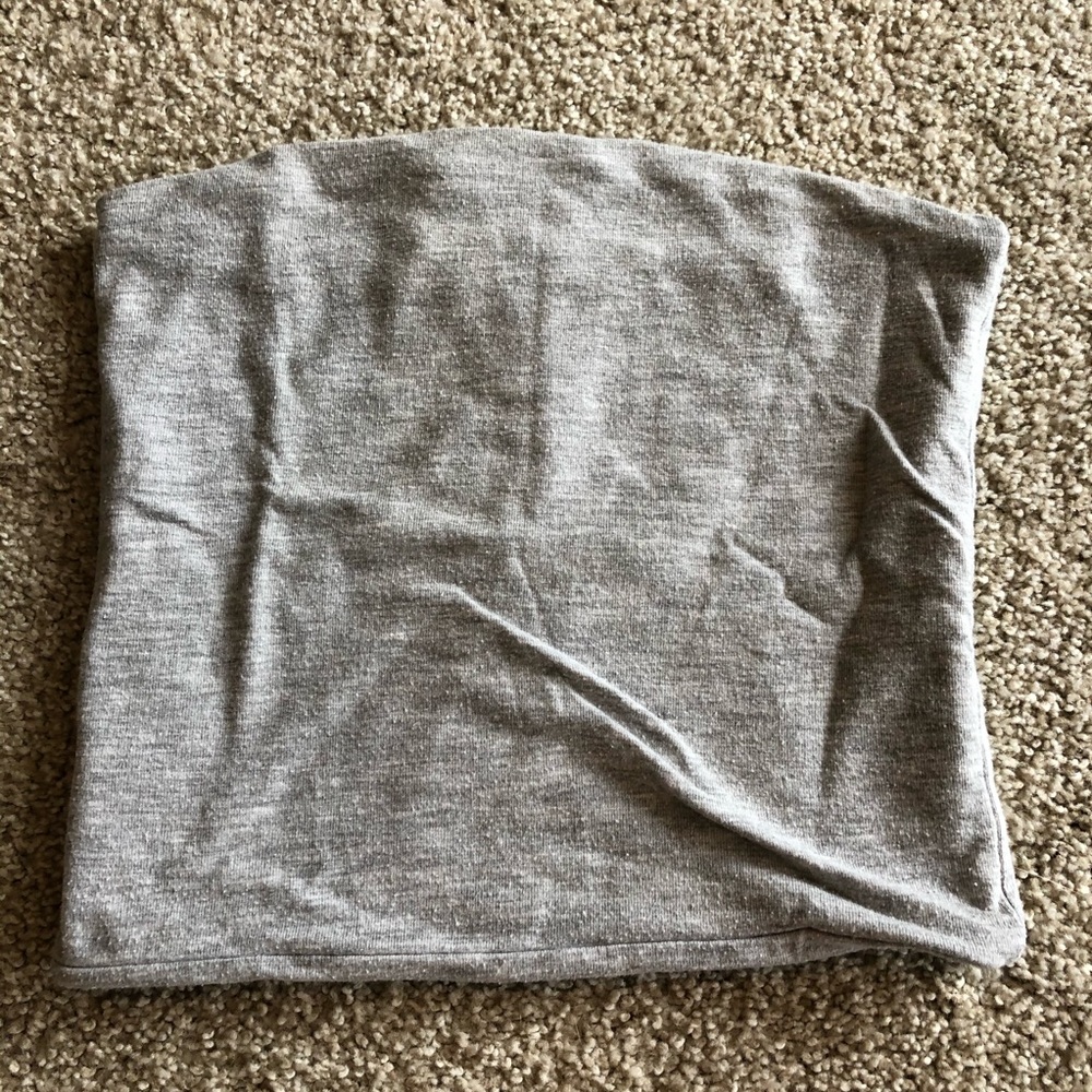 Brandy Melville’s gray tube top